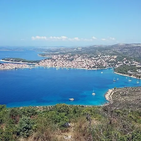 Διαμέρισμα Maslina Primošten