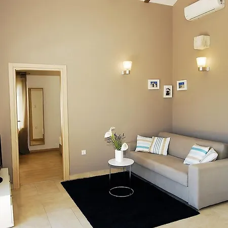 Apartment Maslina *